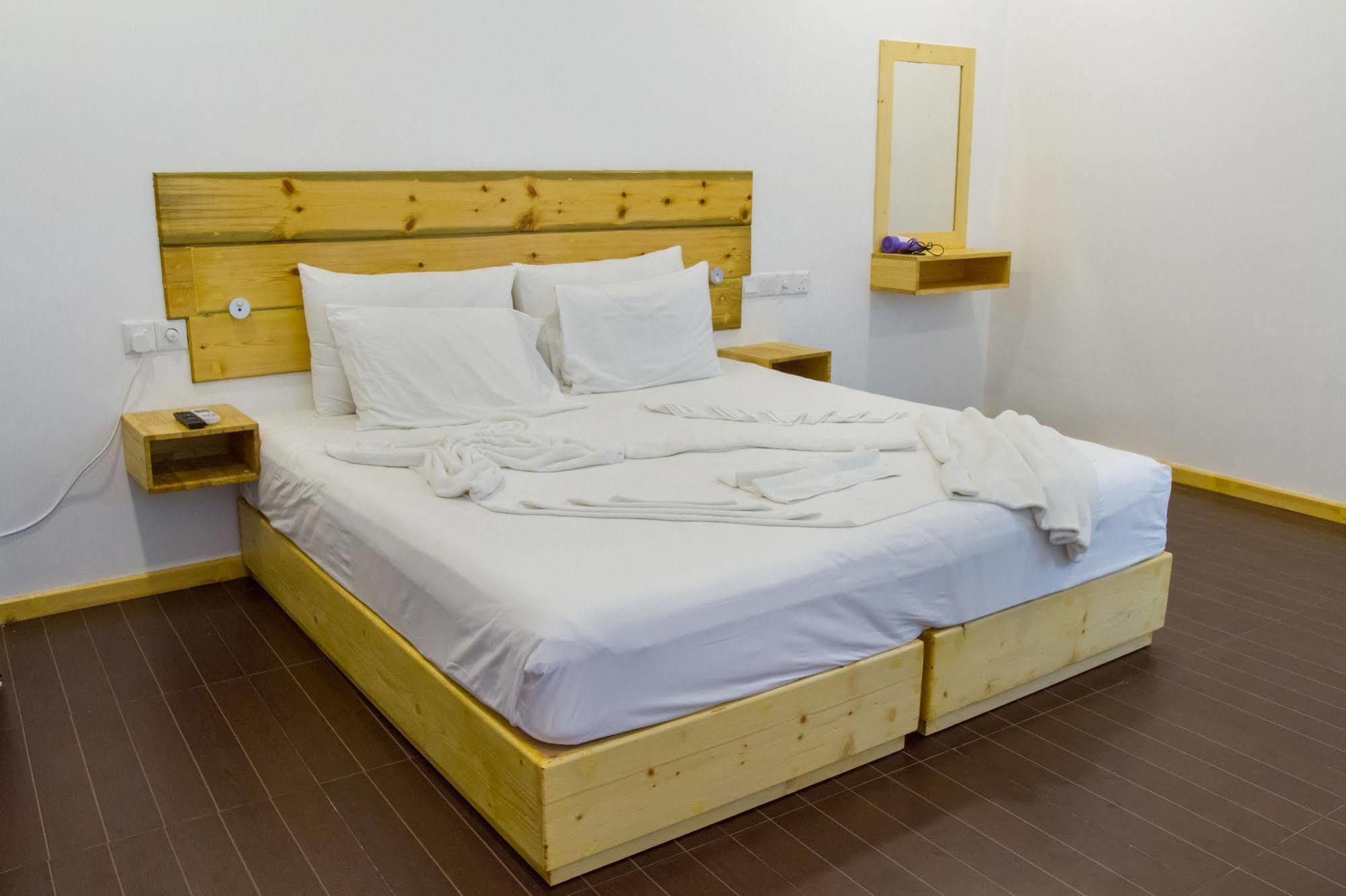 Royal Pearl Inn Maafushi Dış mekan fotoğraf